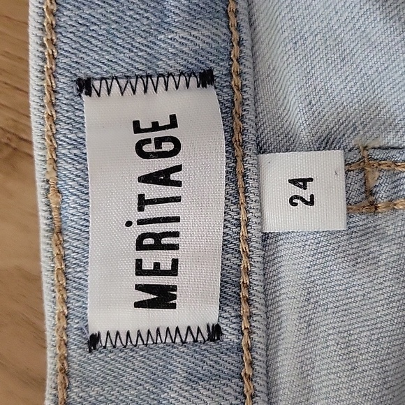 Meritage (stitch fix) stretch denim shorts - Picture 2 of 3